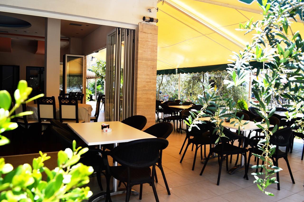 Hotel Riviera Durres Exterior photo