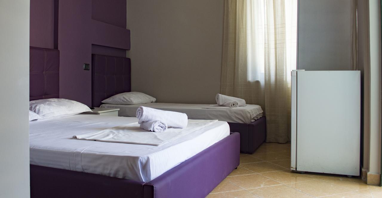 Hotel Riviera Durres Exterior photo