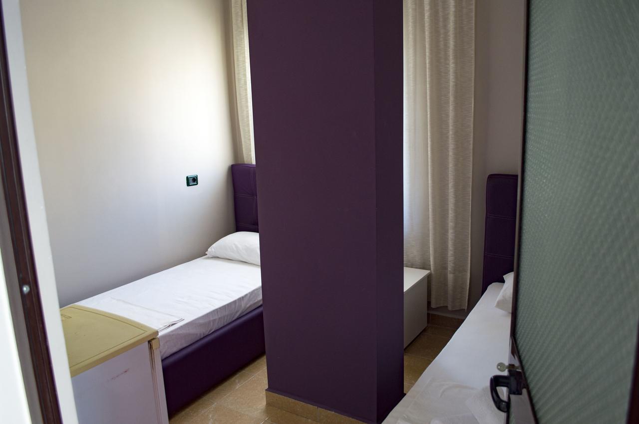 Hotel Riviera Durres Exterior photo