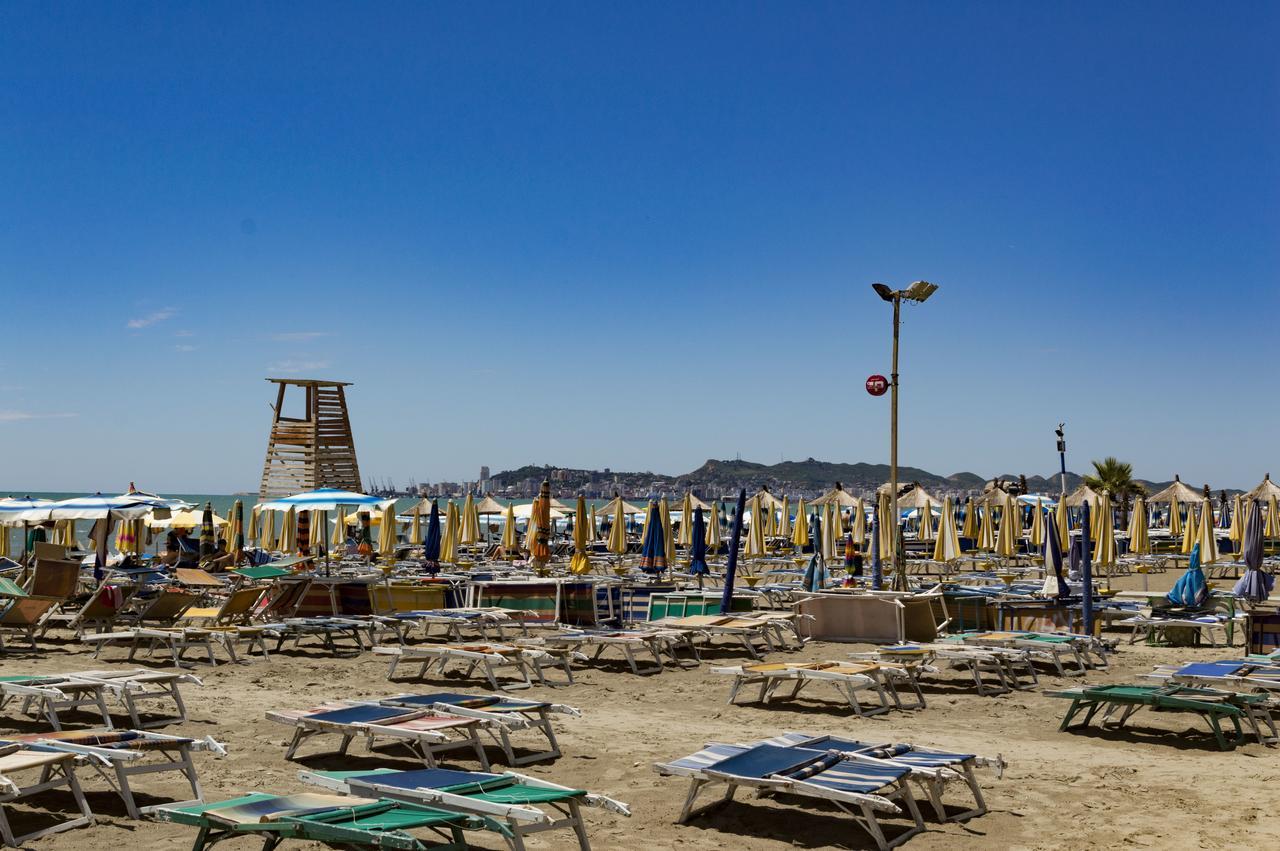 Hotel Riviera Durres Exterior photo