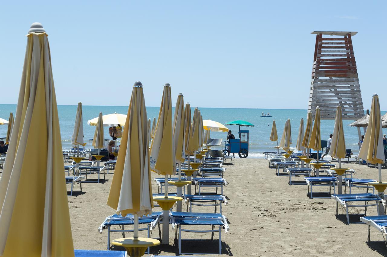 Hotel Riviera Durres Exterior photo