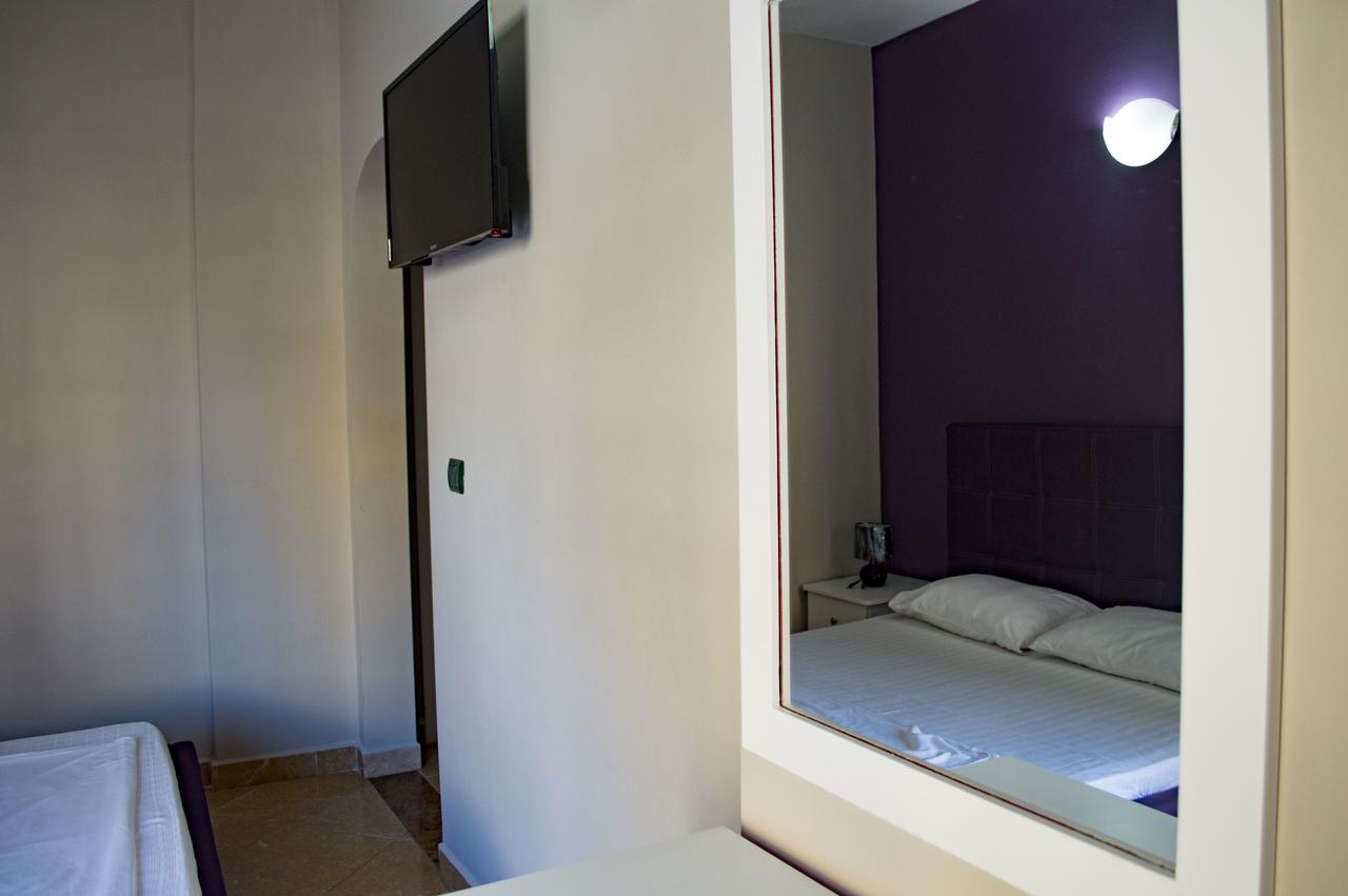 Hotel Riviera Durres Exterior photo